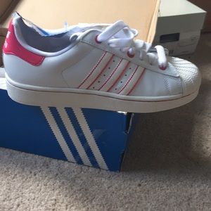 NWT! Adidas sneakers!